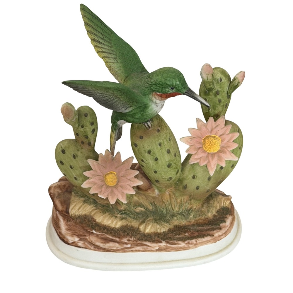 Goldwaters Hummingbird Figurine Vintage Green Cactus Desert Porcelain 7703